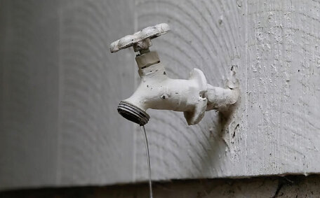 Plumbing Emergencies Affect Property ?
